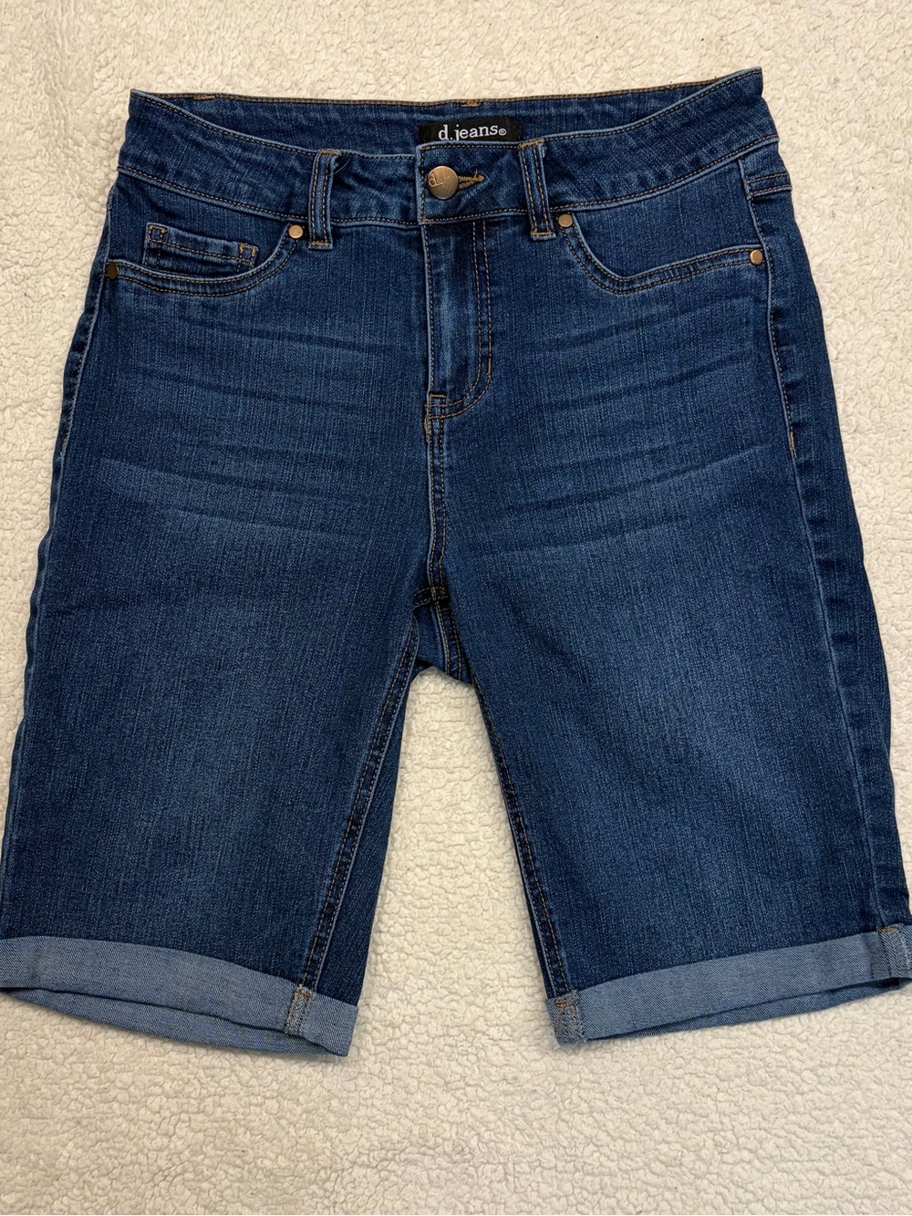 D.Jeans Blue Denim Cuffed Bermuda Shorts Stretch Mid Rise Size 4